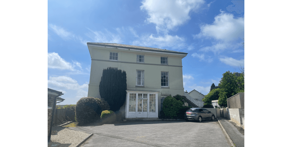 Property Image 0